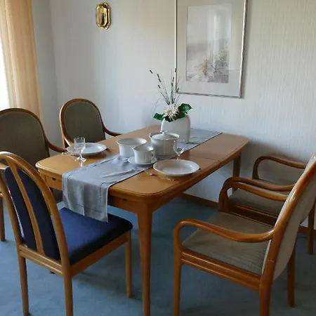 Ferienwohnung/bungalow Zuhause Auf Zeit Apartamento